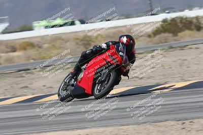 media/Oct-02-2025-Racers Edge (Thu) [[2c91cb6ab3]]/2-A Group/Session 3-Turn 4 Part 2 (1145am)/